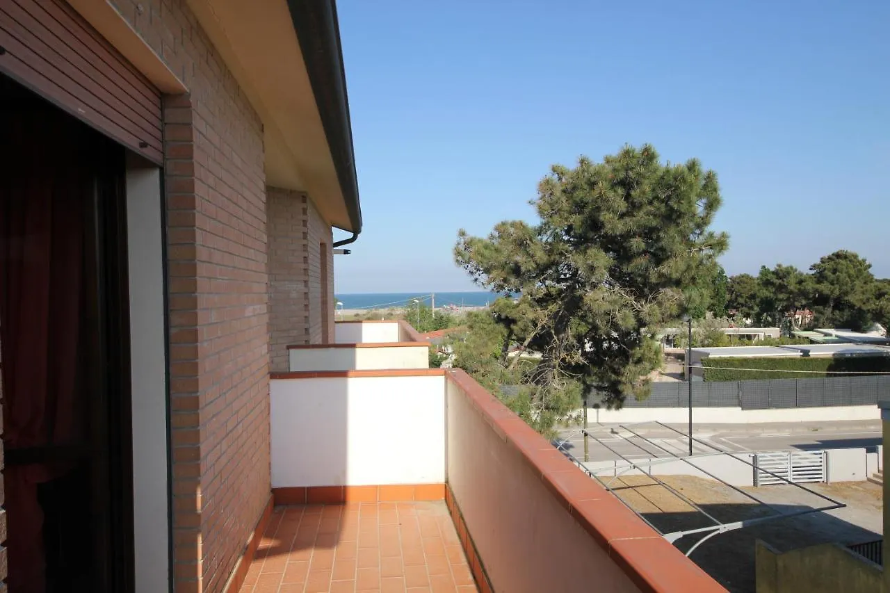Holiday home Villa Gloria Appartamento E01 Rosolina Mare